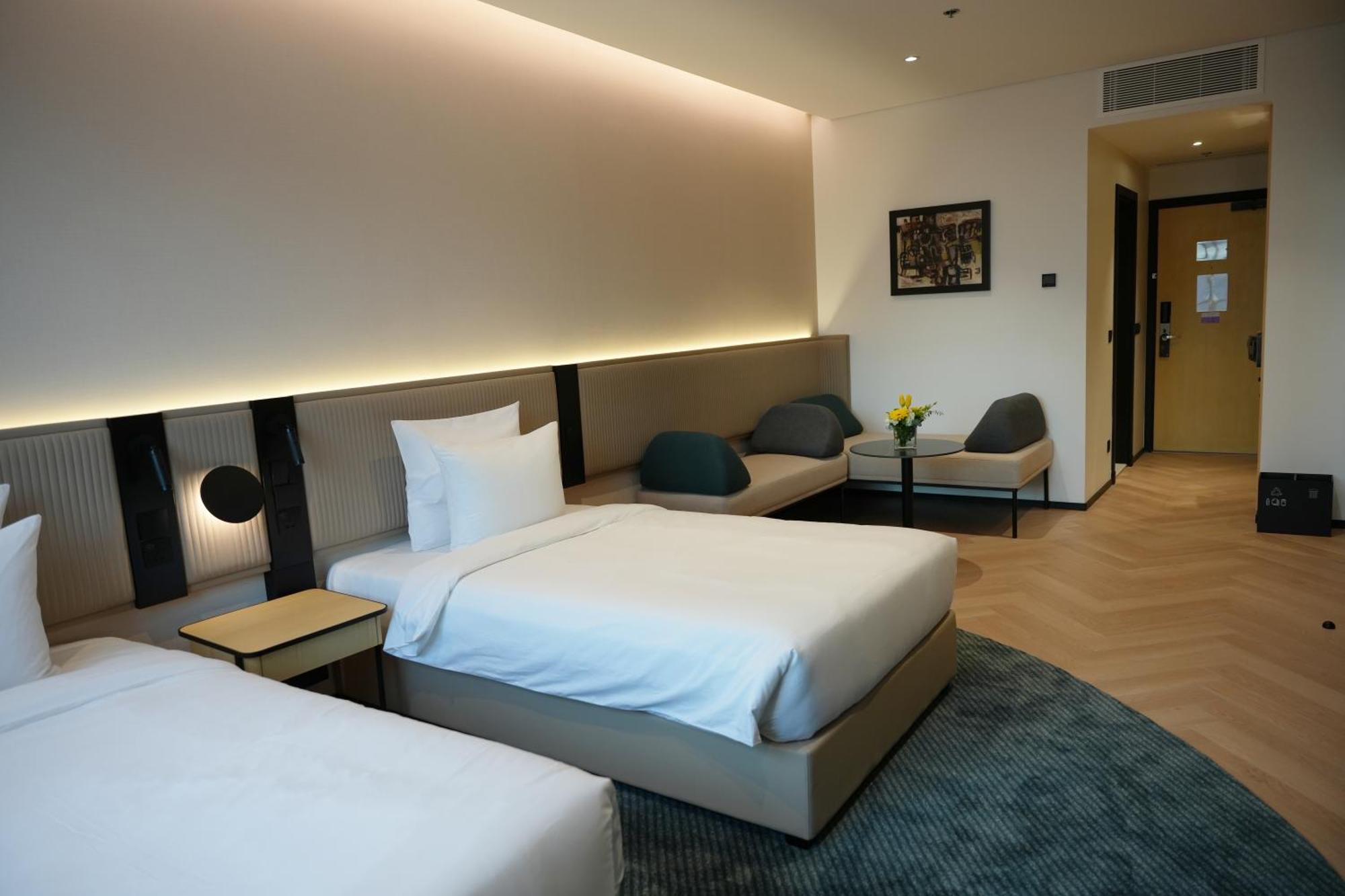 Novotel Al Anoud 4*
