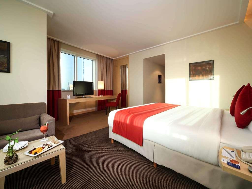 होटल Novotel Al Anoud