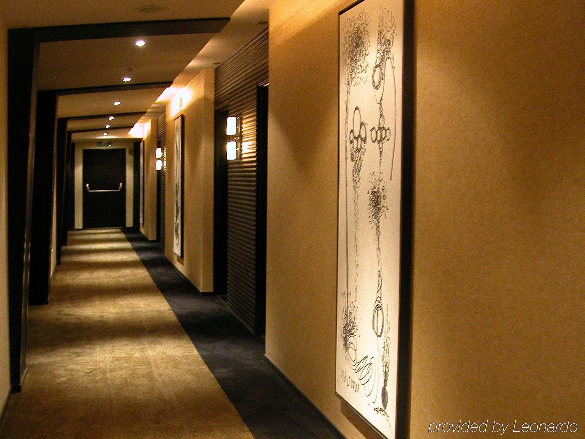 Novotel Al Anoud होटल 4*